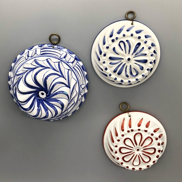 Set of 3 ABC Bassano Ceramic Hand Painted Mold Wall Hangings Italian Vintage - Picture 12 of 12